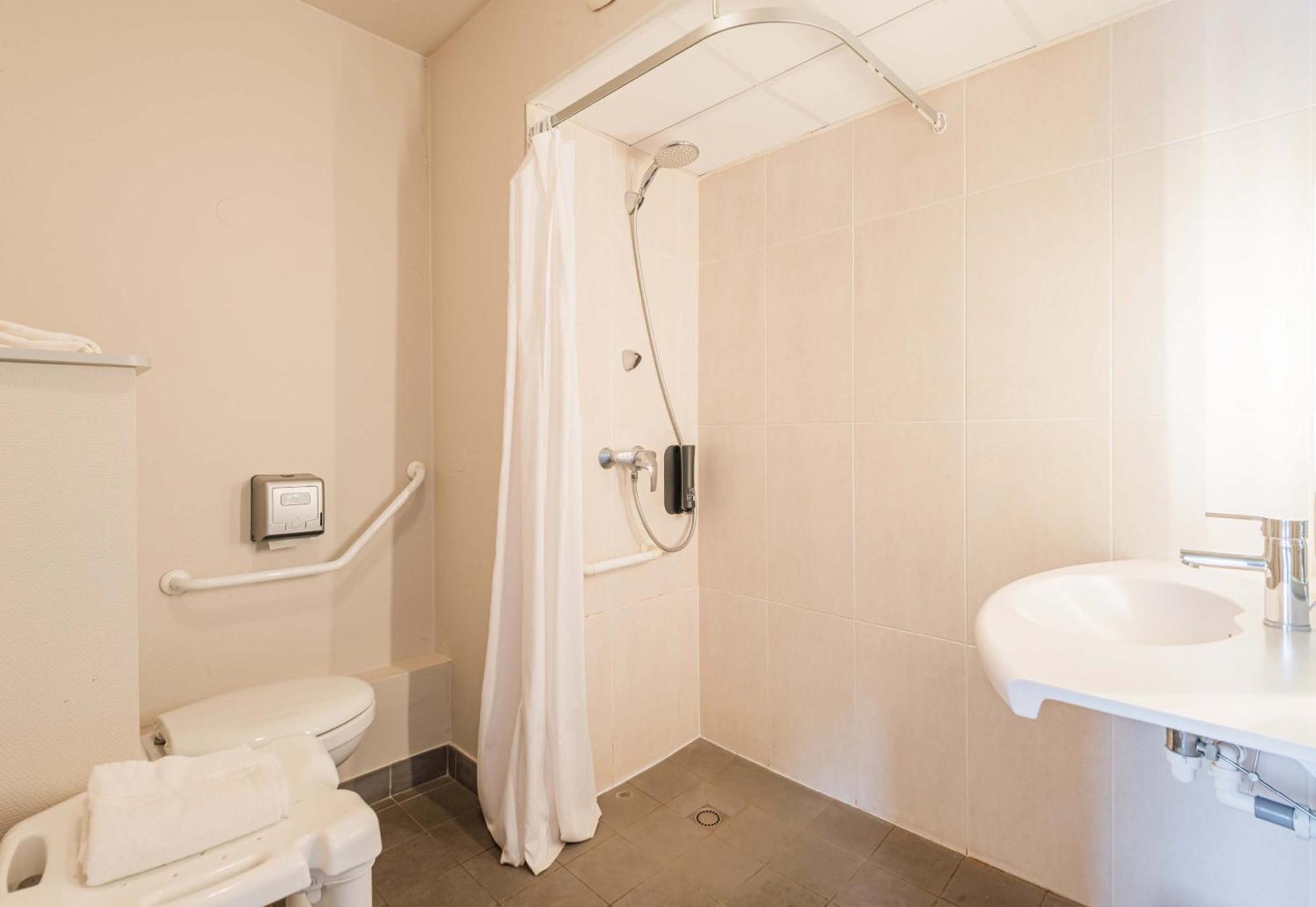 B&B Hotel Lens Musee Du Louvre Екстериор снимка